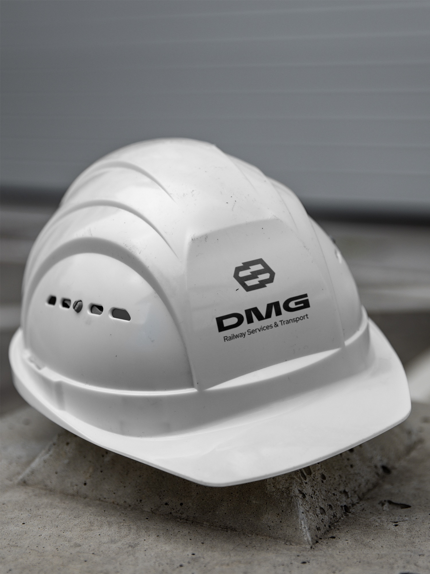DMG — 9
